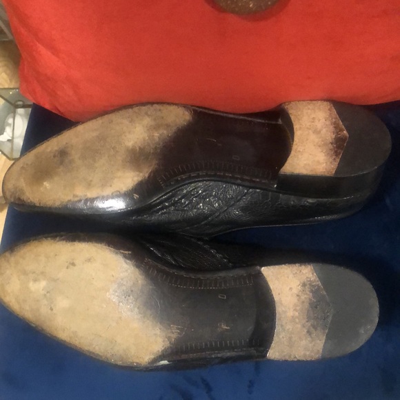 Men’s dress shoes